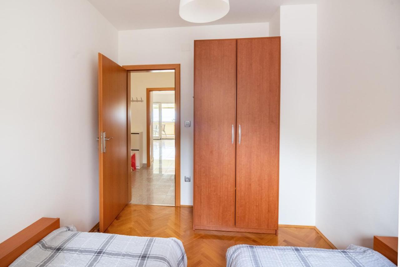 Seaview Apartment Lea Ičići Buitenkant foto