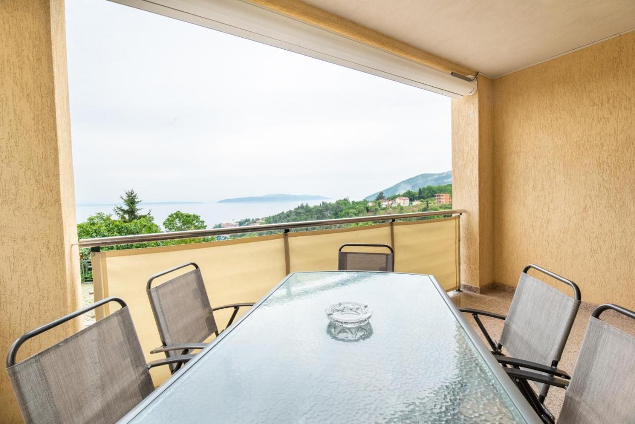 Seaview Apartment Lea Ičići Buitenkant foto