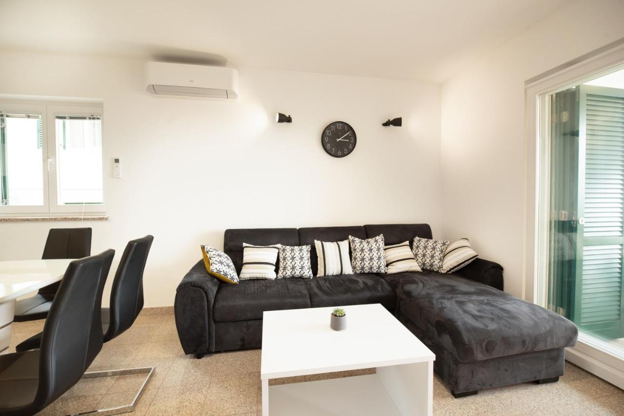 Seaview Apartment Lea Ičići Buitenkant foto